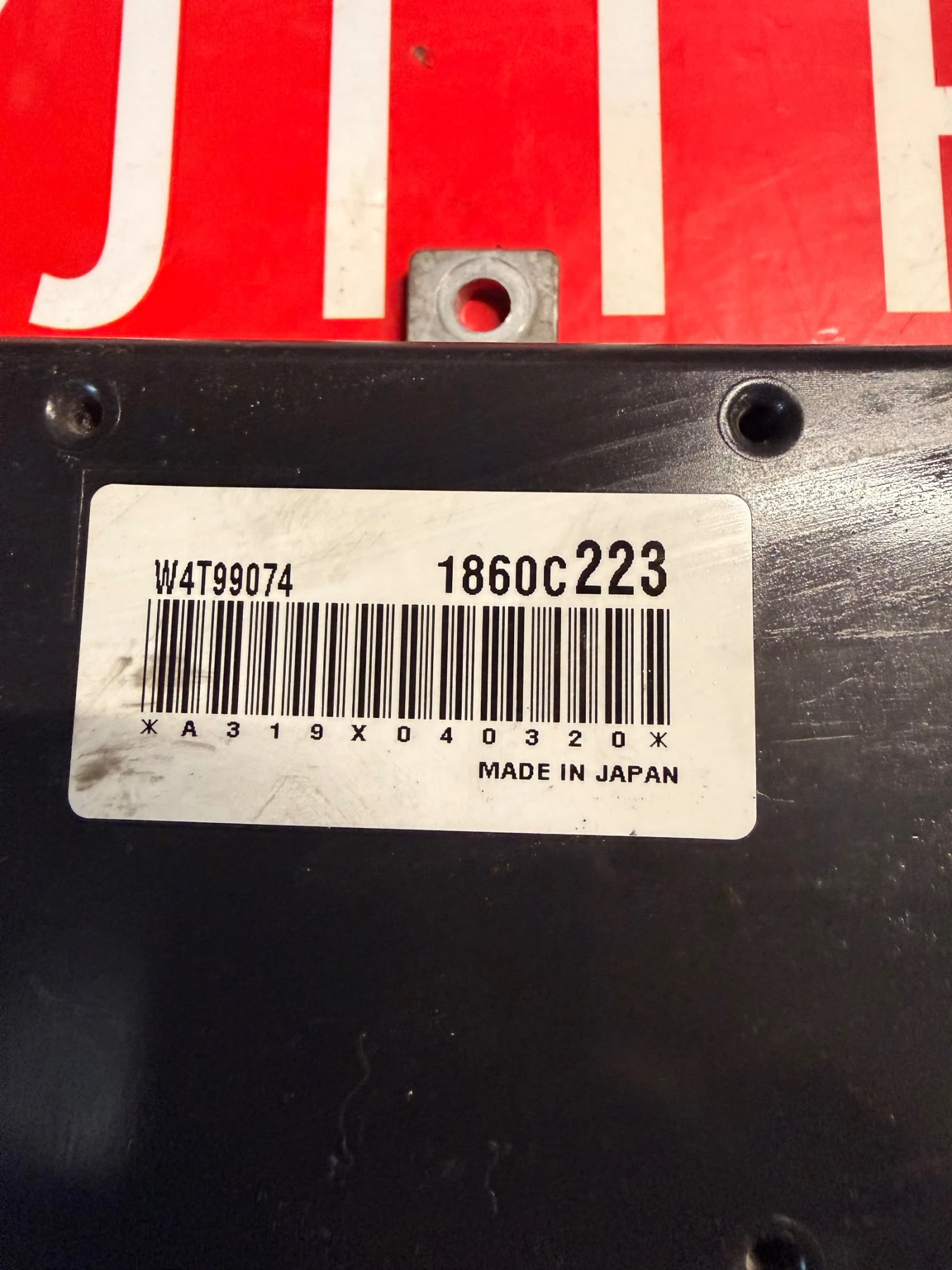 1860C223  W4T99074 Valve Lift Control Modul �����  Mitsubishi Outlander 2.0i 2020 1860C223  | Mobile.bg � ����������� 2