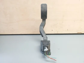 Ел.педал газ,потенциометър Ситроен Ц4 1.6б