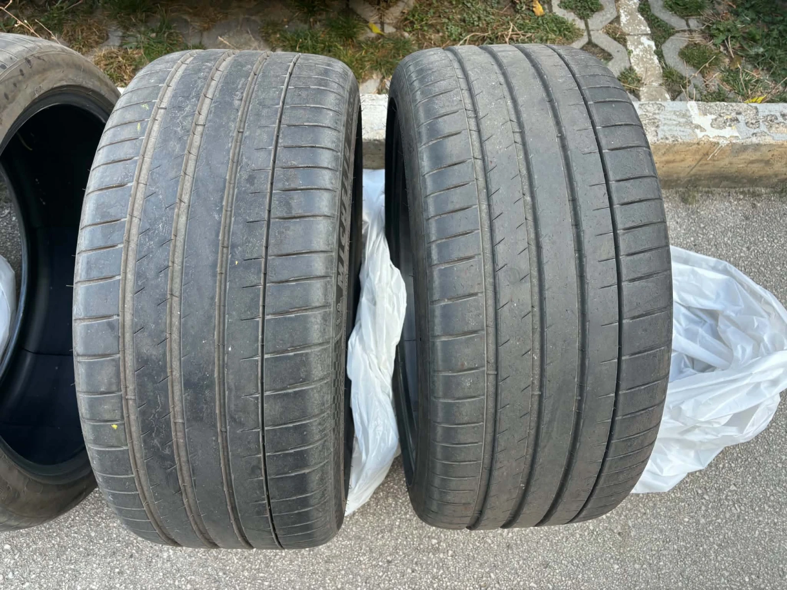 ���� 285/35R22 | Mobile.bg � ����������� 4