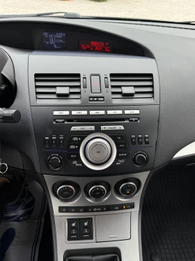 Mazda 3 2.2D 150кс * Климатроник* , снимка 15