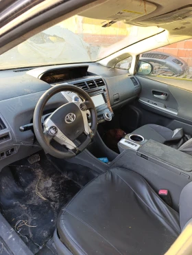 Toyota Prius Hybrid Plus, снимка 3