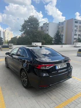 Toyota Corolla Facelift 1.8 HSD Luxury Plus, снимка 6