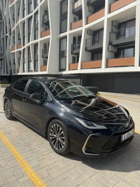 Toyota Corolla Facelift 1.8 HSD Luxury Plus, снимка 1