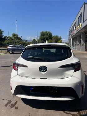 Toyota Corolla 1.8 Hybrid | Mobile.bg    5