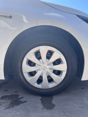 Toyota Corolla 1.8 Hybrid | Mobile.bg    16
