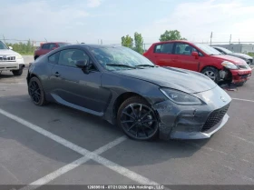 ������ Toyota GR86