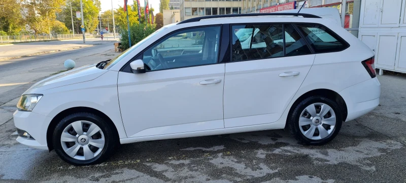 Skoda Fabia, снимка 4 - Автомобили и джипове - 47420365