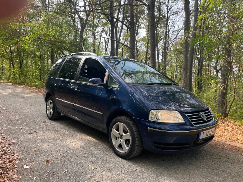 VW Sharan 2.0i  капарирана!, снимка 1 - Автомобили и джипове - 47153776