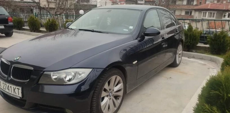 BMW 320 163 к.с.  кожа/ седан, снимка 1 - Автомобили и джипове - 47539651