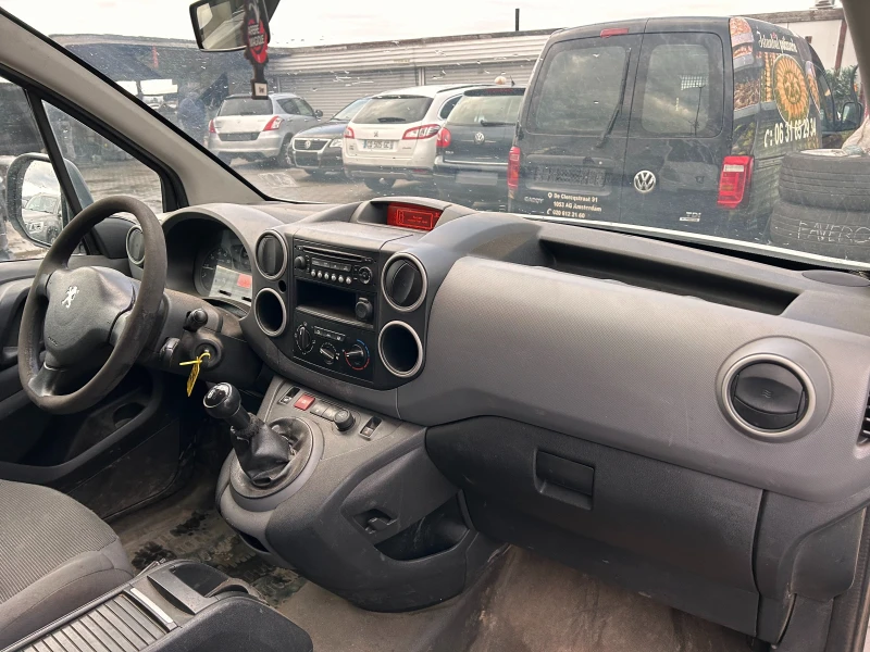 Peugeot Partner 1.6HDI EURO 4, снимка 10 - Автомобили и джипове - 48070583