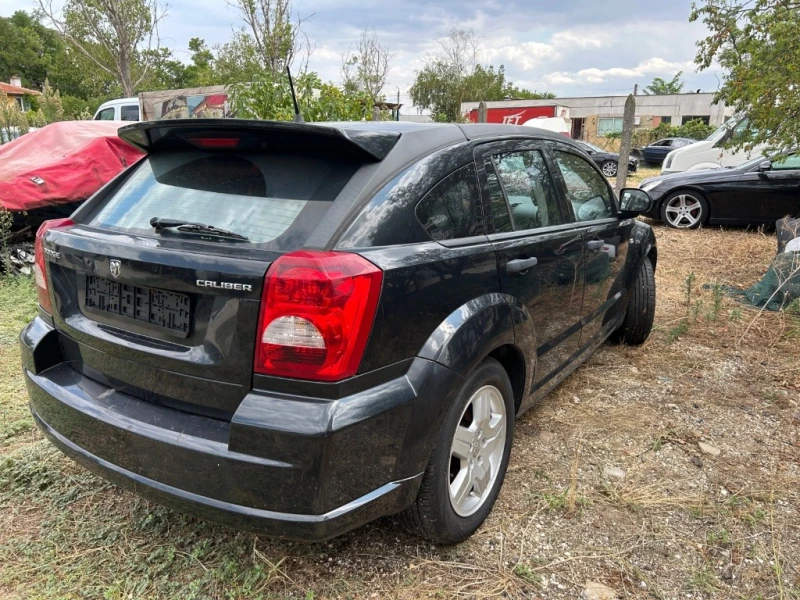 Dodge Caliber Германия, снимка 1 - Автомобили и джипове - 48868706