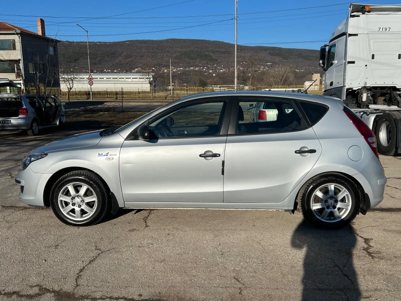 Hyundai I30 1.4 facelift , снимка 4 - Автомобили и джипове - 49536496