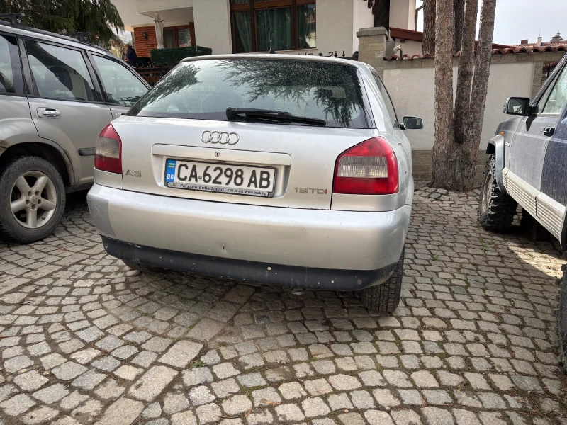 Audi A3 1.9 Tdi, снимка 2 - Автомобили и джипове - 49559409