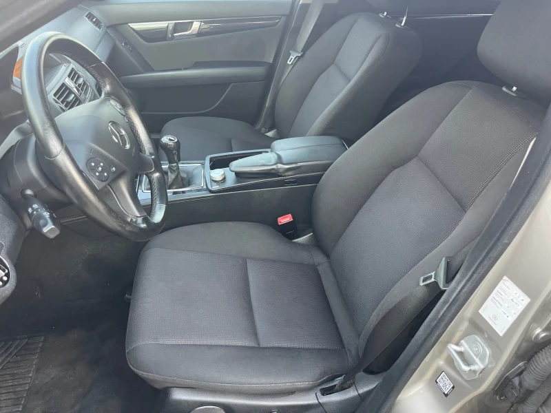 Mercedes-Benz C 220 CDI, снимка 8 - Автомобили и джипове - 51110525