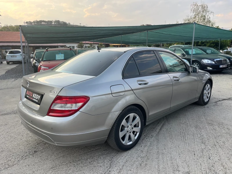Mercedes-Benz C 220 CDI, снимка 5 - Автомобили и джипове - 51110525