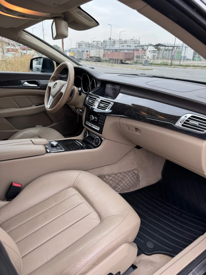 Mercedes-Benz CLS 350, снимка 7 - Автомобили и джипове - 52449323