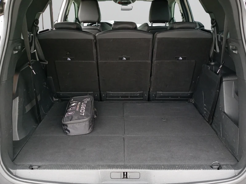 Peugeot 5008 New Line Up GT 1.5 BlueHDi 130 S&S EAT8 EURO 6, снимка 9 - Автомобили и джипове - 53088489