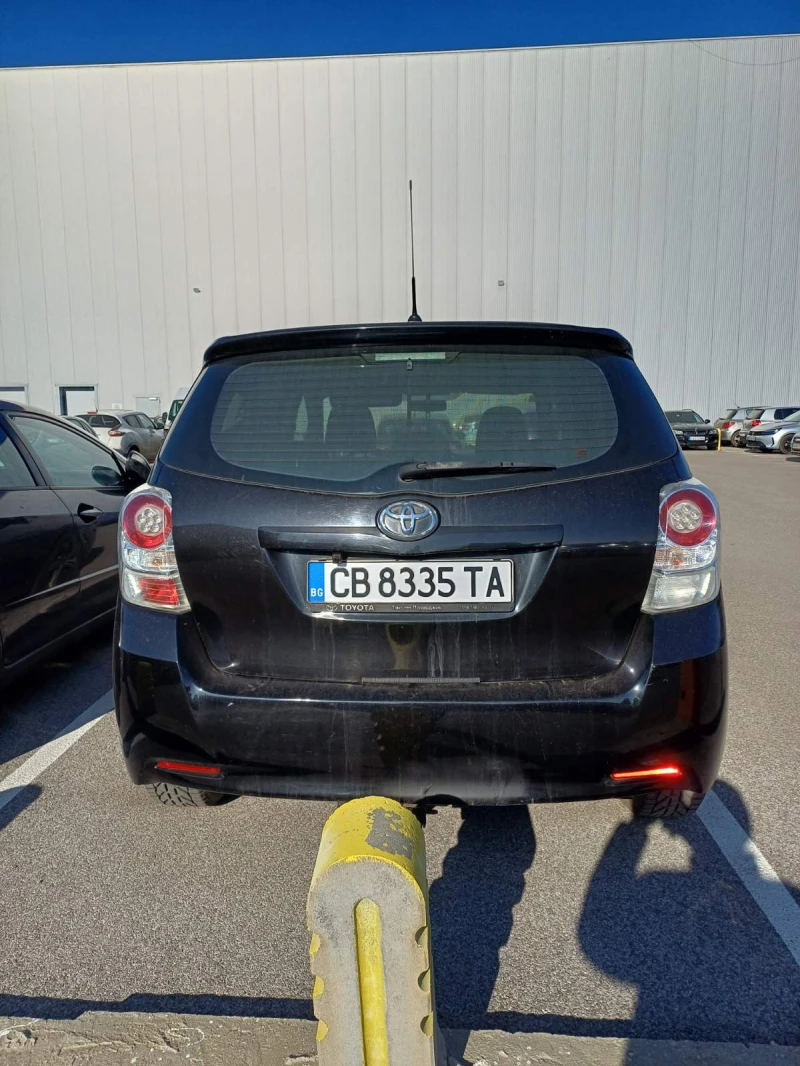 Toyota Verso, снимка 11 - Автомобили и джипове - 53152871