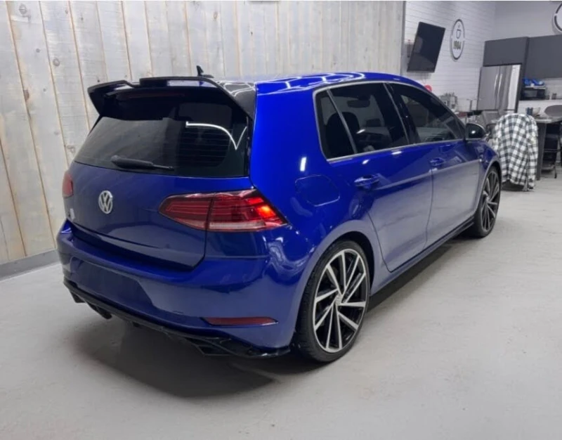 VW Golf R 4-Door AWD* АвтоКредит* (Цена до БГ) , снимка 3 - Автомобили и джипове - 53406786