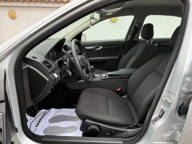 Mercedes-Benz C 220 CDI 154000KM!!!, снимка 7 - Автомобили и джипове - 53527911
