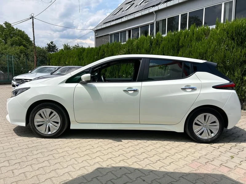 Nissan Leaf   40 kWh, снимка 3 - Автомобили и джипове - 47308759