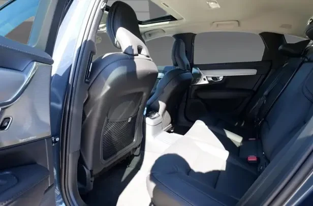 Volvo S90 T8 Recharge AWD Ultimate Dark = NEW = Гаранция, снимка 13 - Автомобили и джипове - 53562670