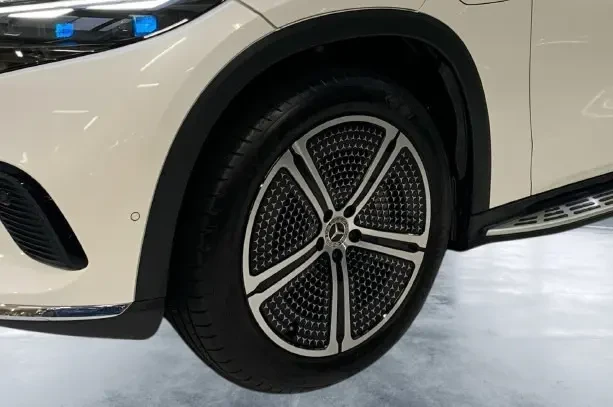 Mercedes-Benz EQS SUV 450 4Matic = Premium = Гаранция - изображение 4