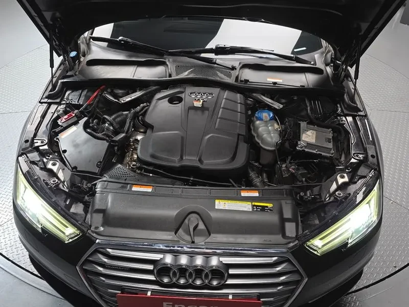 Audi A4 2.0 TDI Quattro, снимка 6 - Автомобили и джипове - 54144215