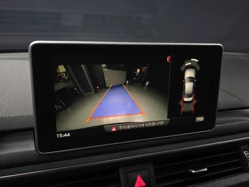 Audi A4 2.0 TDI Quattro, снимка 15 - Автомобили и джипове - 54144215