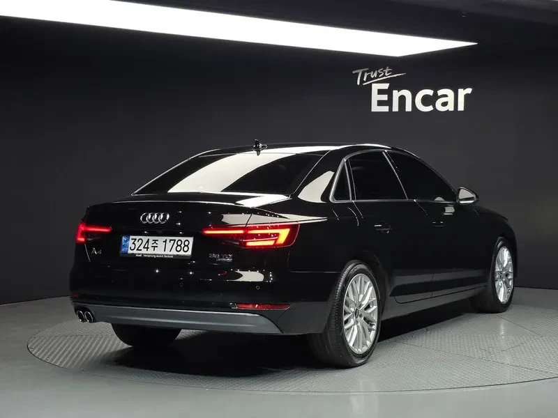 Audi A4 2.0 TDI Quattro, снимка 2 - Автомобили и джипове - 54144215