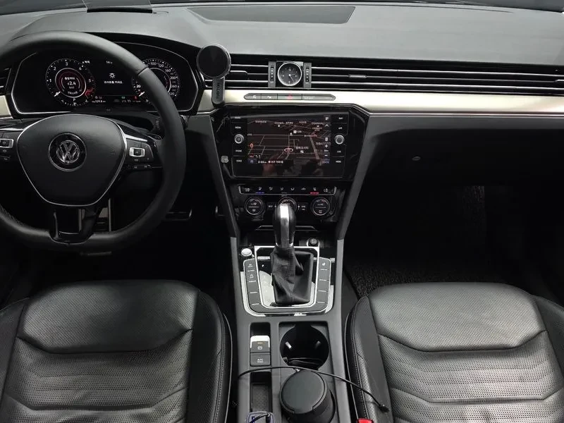 VW Arteon 2.0 Tdi Prestige, снимка 7 - Автомобили и джипове - 55050066