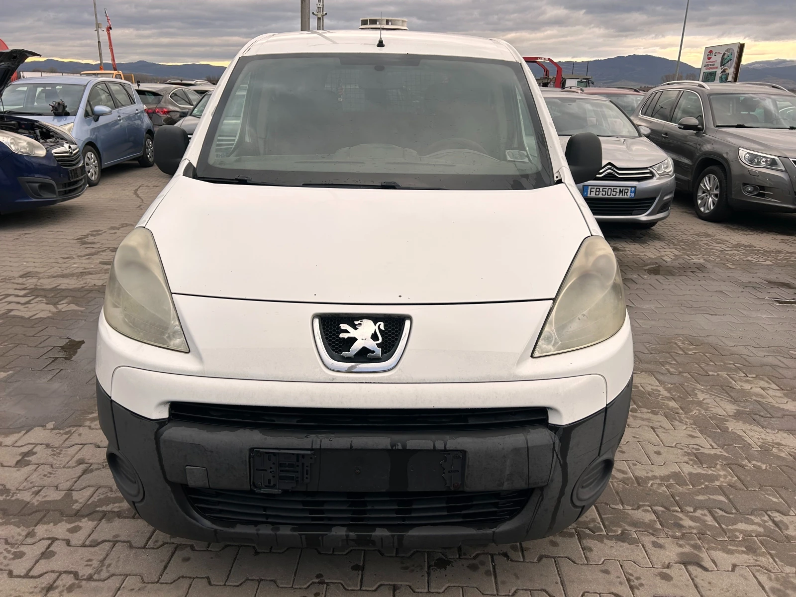 Peugeot Partner 1.6HDI EURO 4 - изображение 3