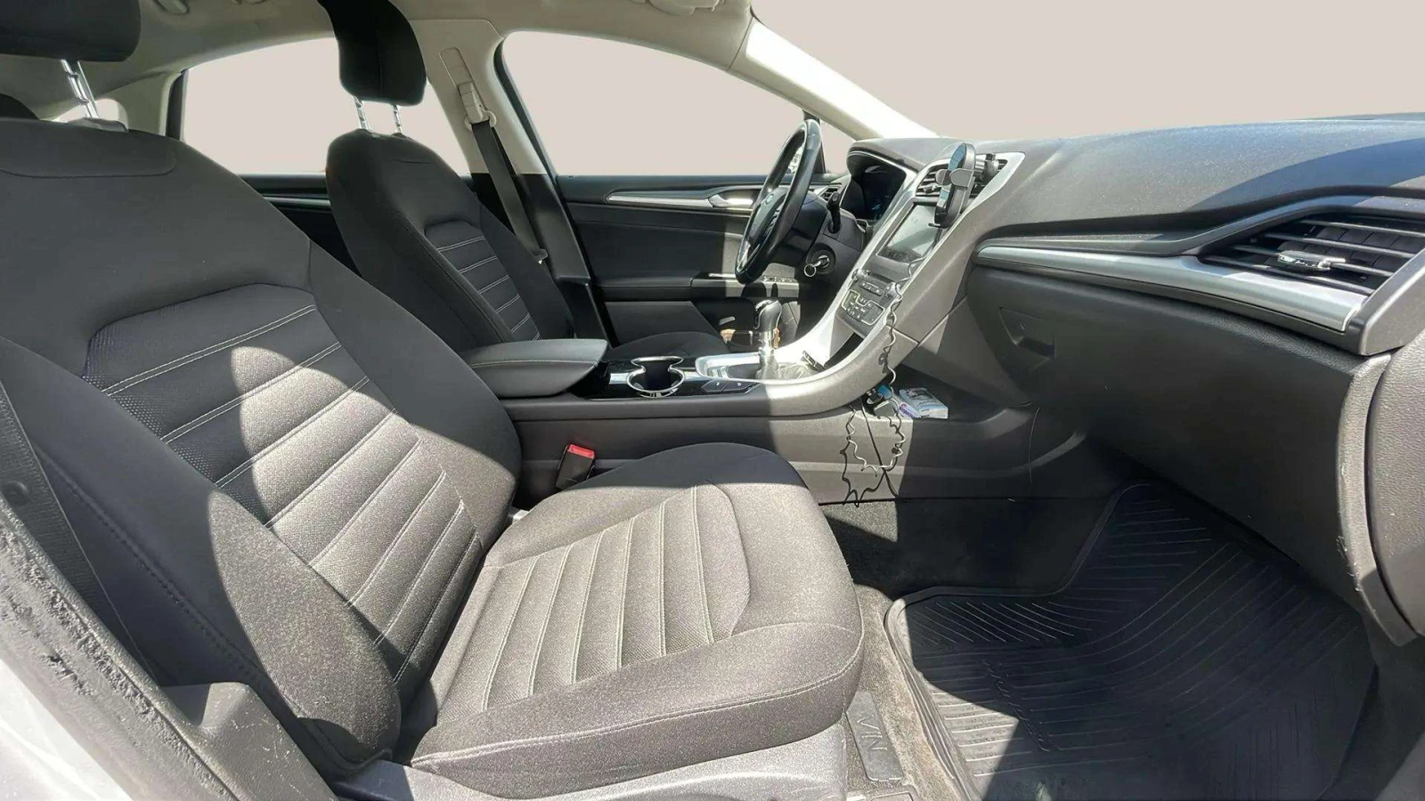 Ford Mondeo 1.5 EcoBoost - изображение 10