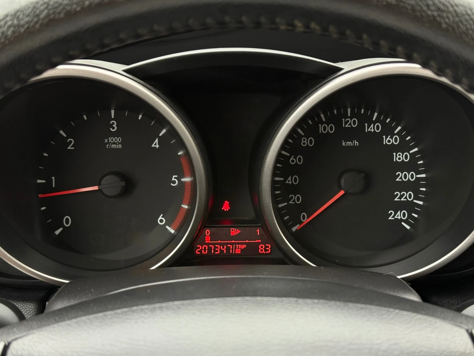 Mazda 3 2.2D 150 * *  | Mobile.bg   16