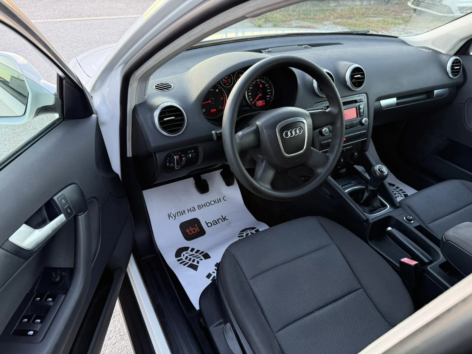 Audi A3 1.6TDI 90kc - изображение 10