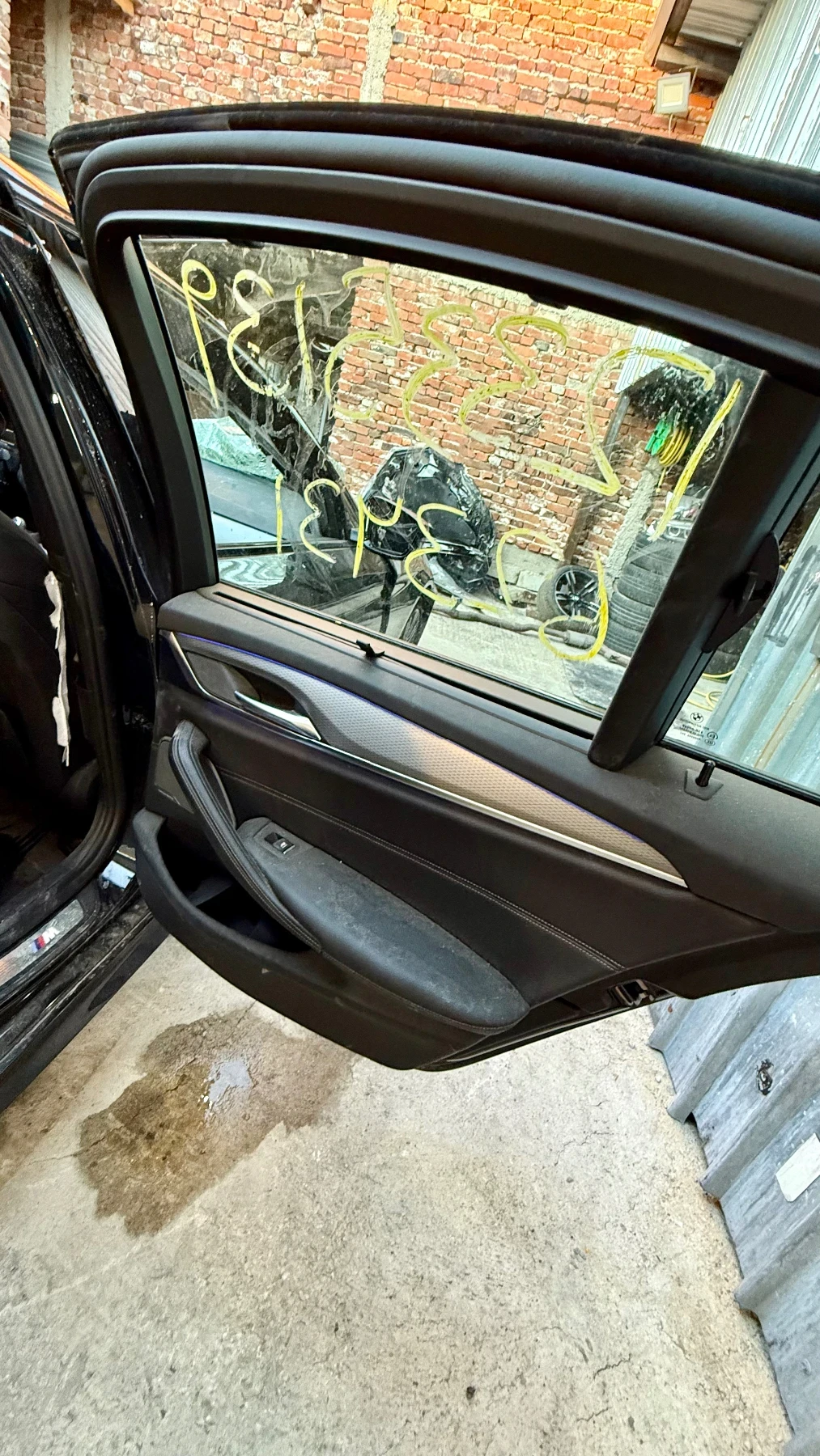 BMW 530E �� ����� | Mobile.bg � ����������� 11