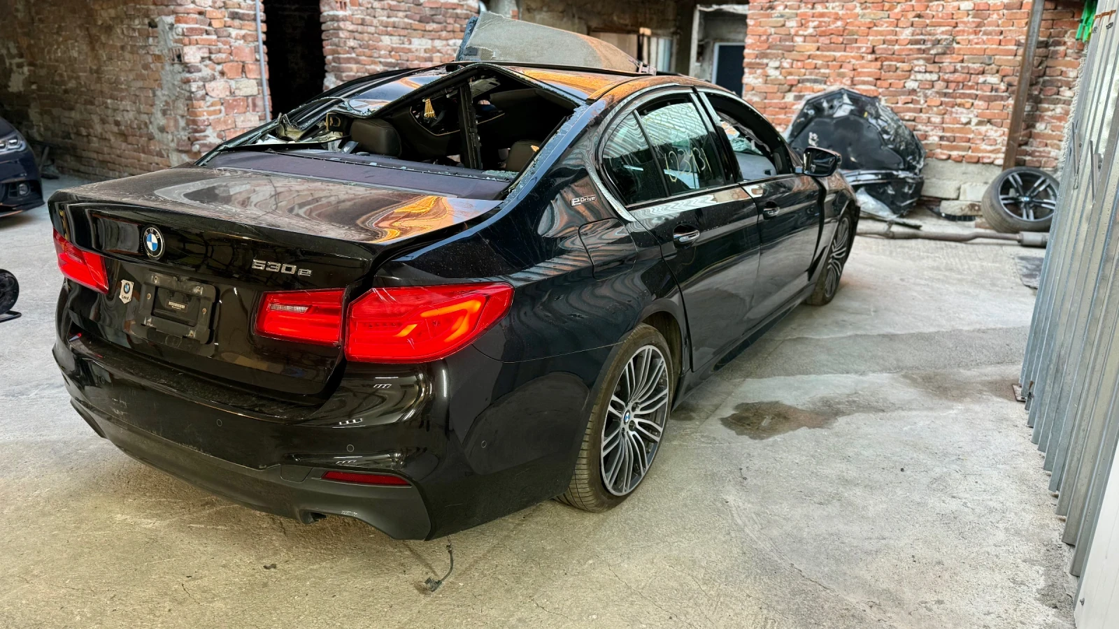 BMW 530E На Части - изображение 6
