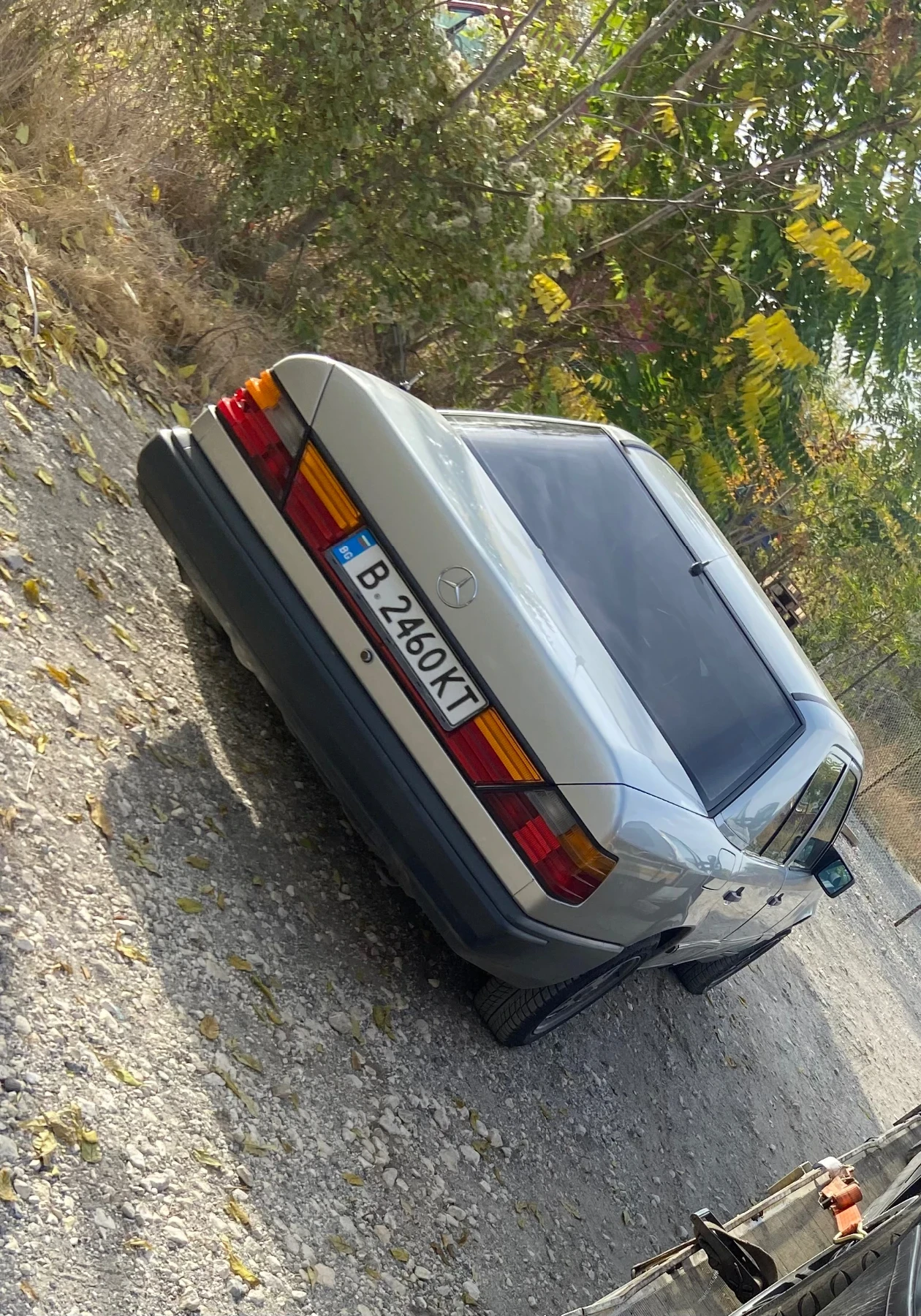 Mercedes-Benz 124 2.5D  - изображение 9