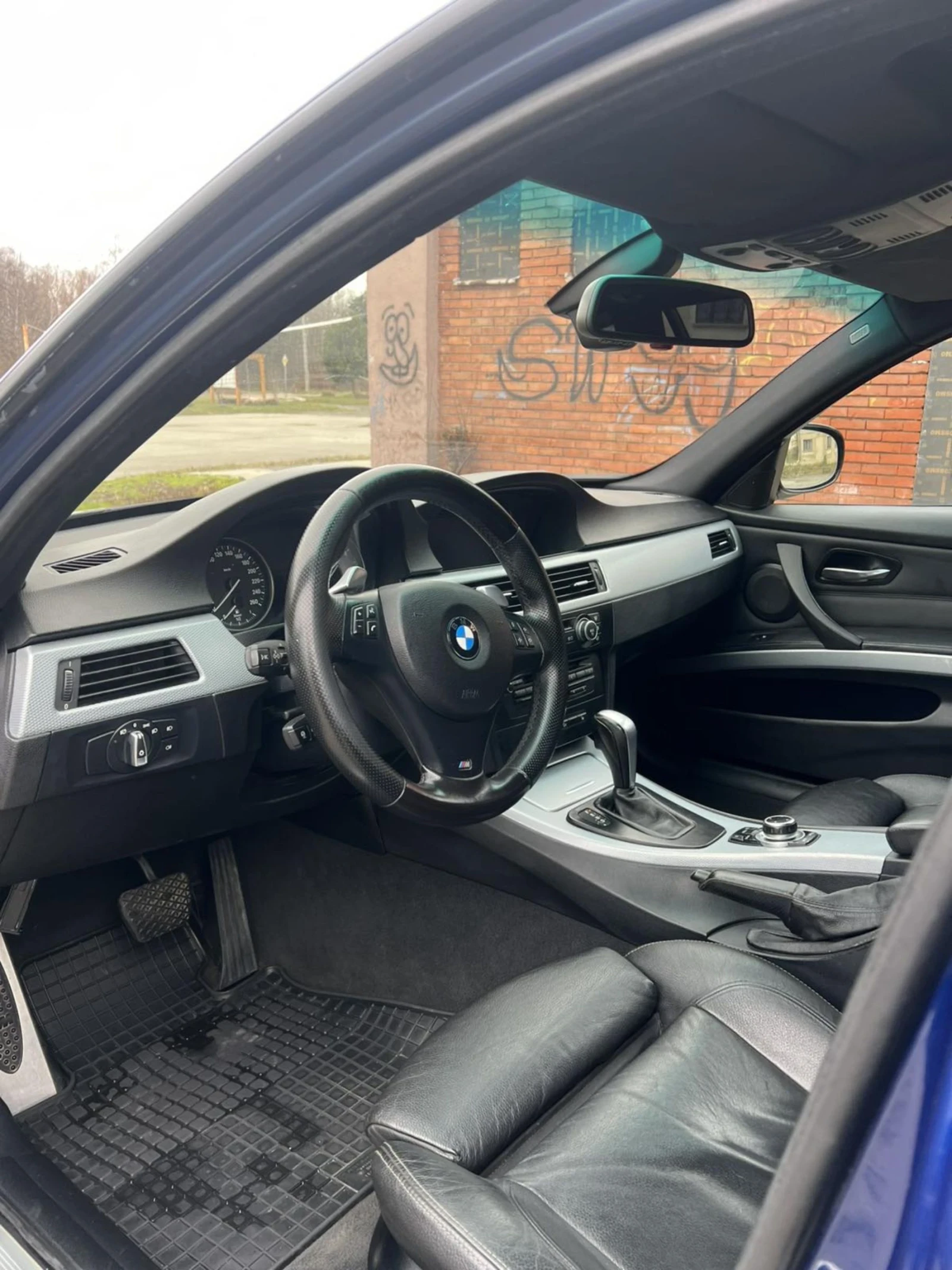 BMW 330 M Paket Xdrive  400кс+ , снимка 7 - Автомобили и джипове - 54176647