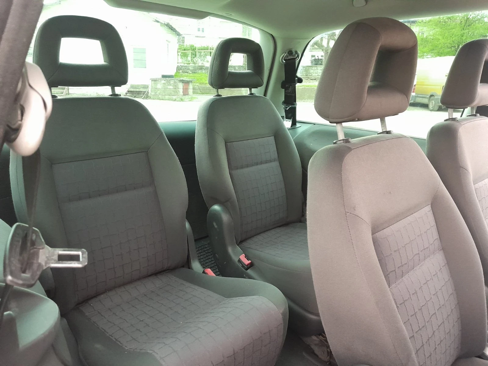 Seat Alhambra, снимка 15 - Автомобили и джипове - 54259648