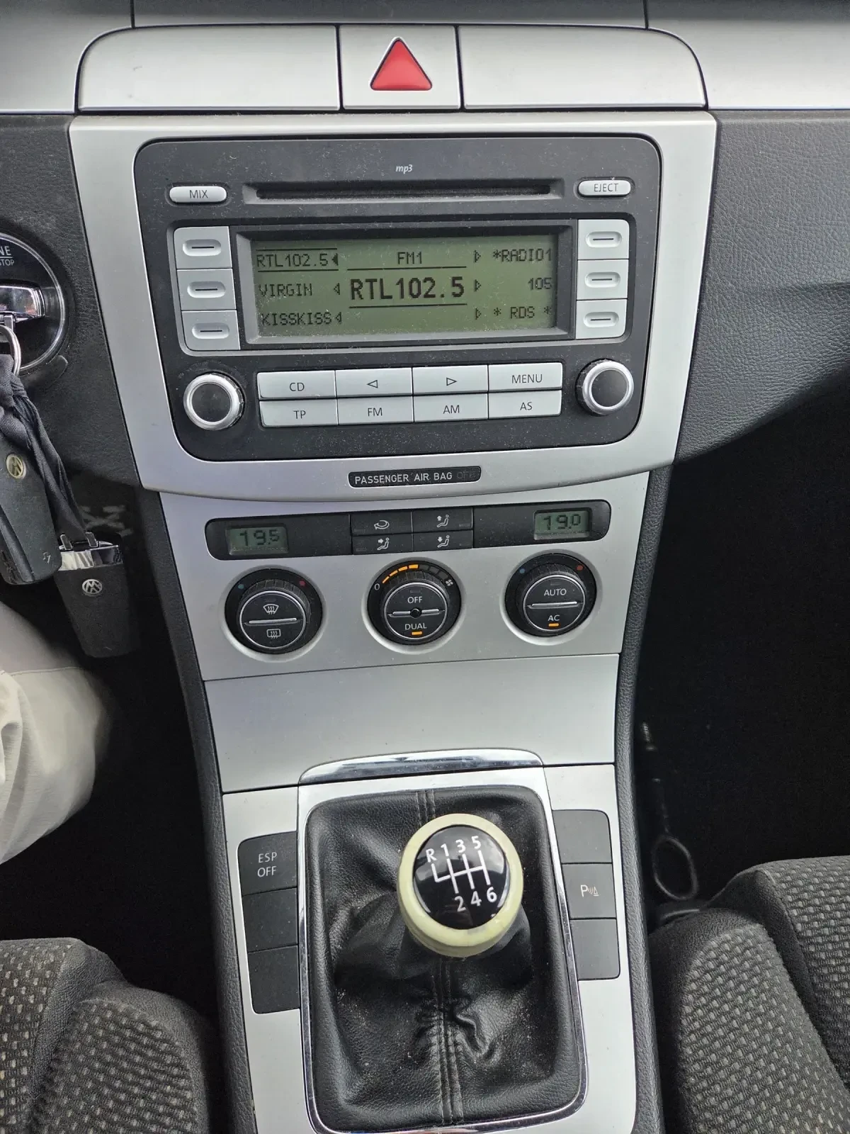 VW Passat 2000, снимка 12 - Автомобили и джипове - 54440126