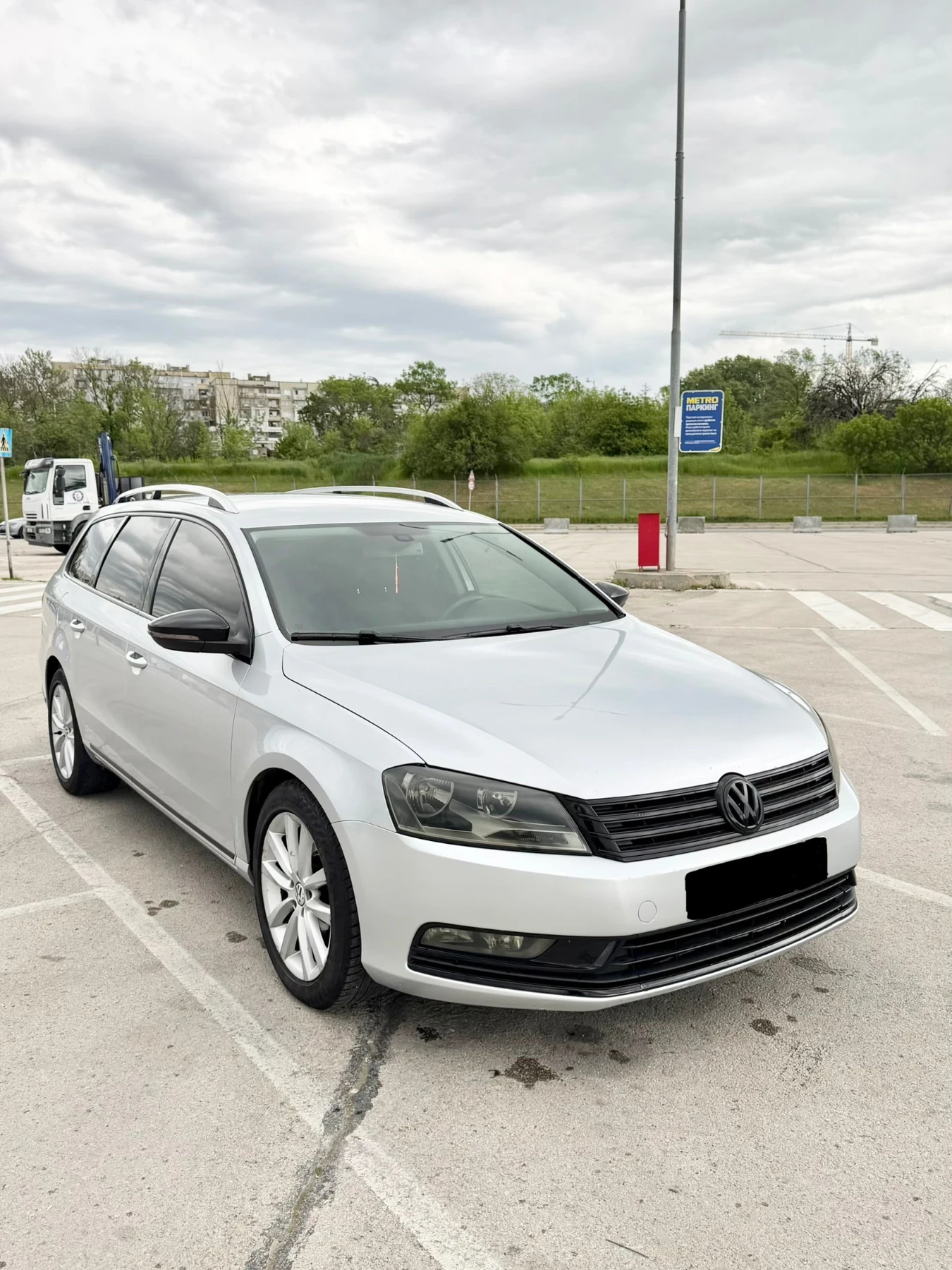 VW Passat 2.0TDI DsG, снимка 2 - Автомобили и джипове - 54530885