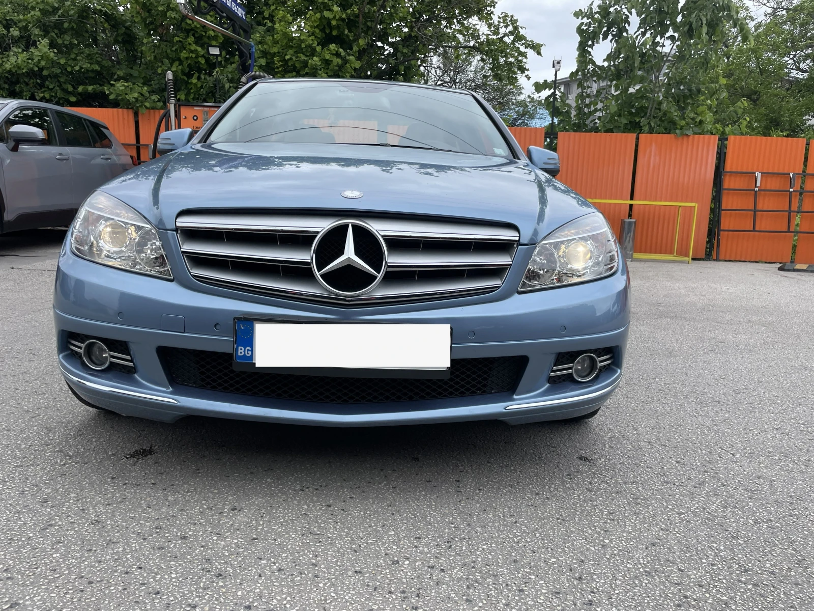 Mercedes-Benz C 220 BlueEfficiency, снимка 2 - Автомобили и джипове - 54582919