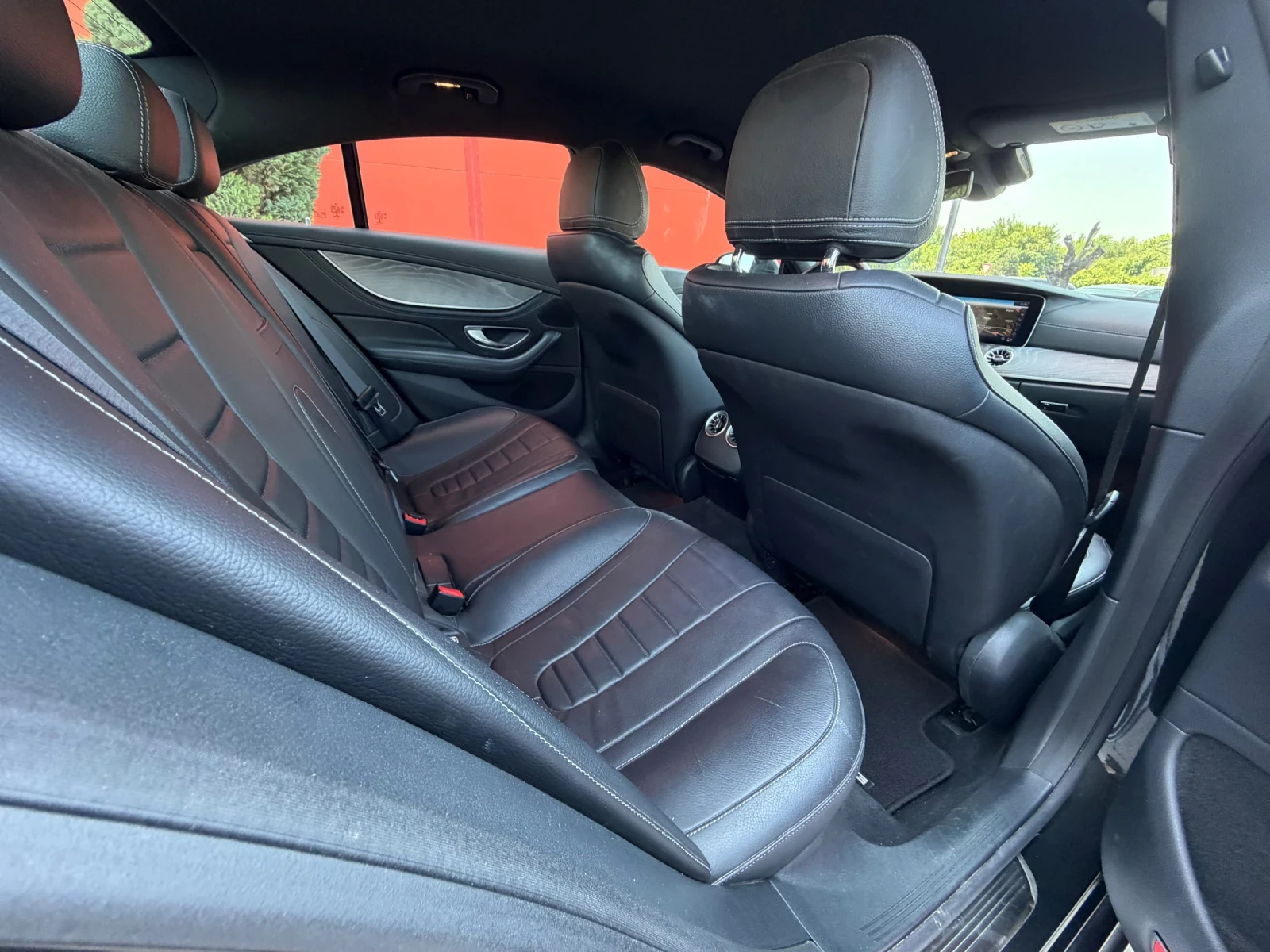 Mercedes-Benz CLS 400 135000km* УНИКАТ* БАРТЕР, снимка 7 - Автомобили и джипове - 54794410