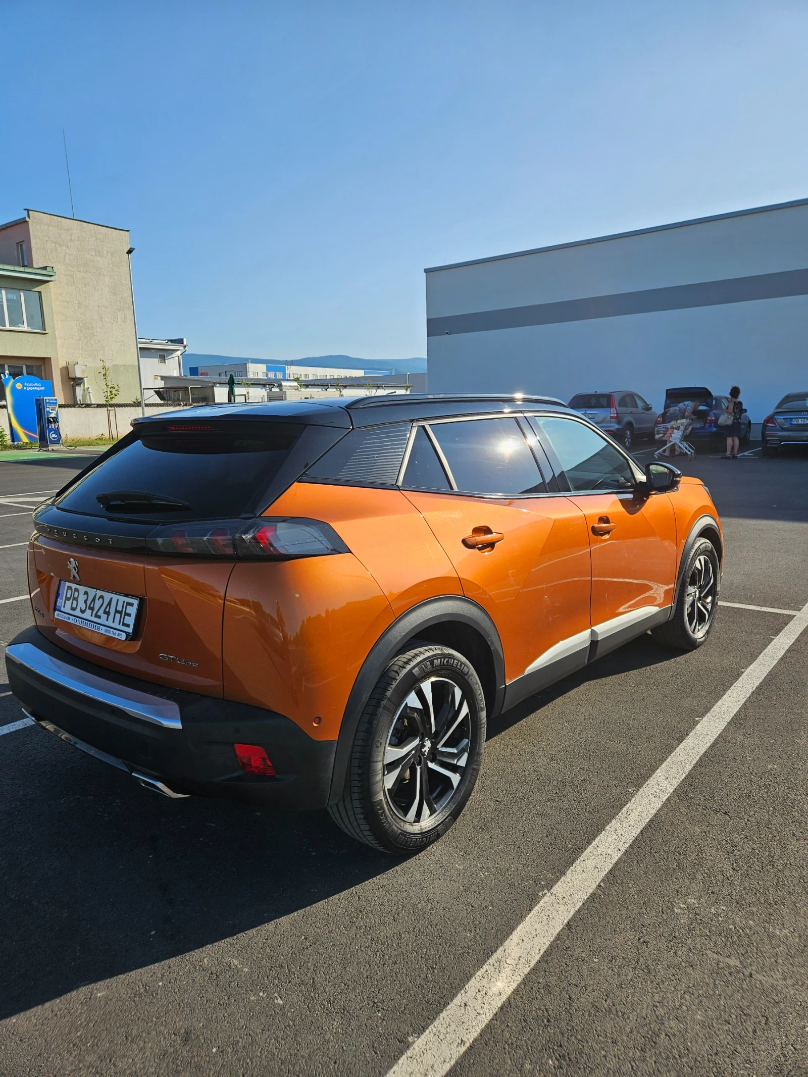 Peugeot 2008 1.2 GT, снимка 4 - Автомобили и джипове - 54855413
