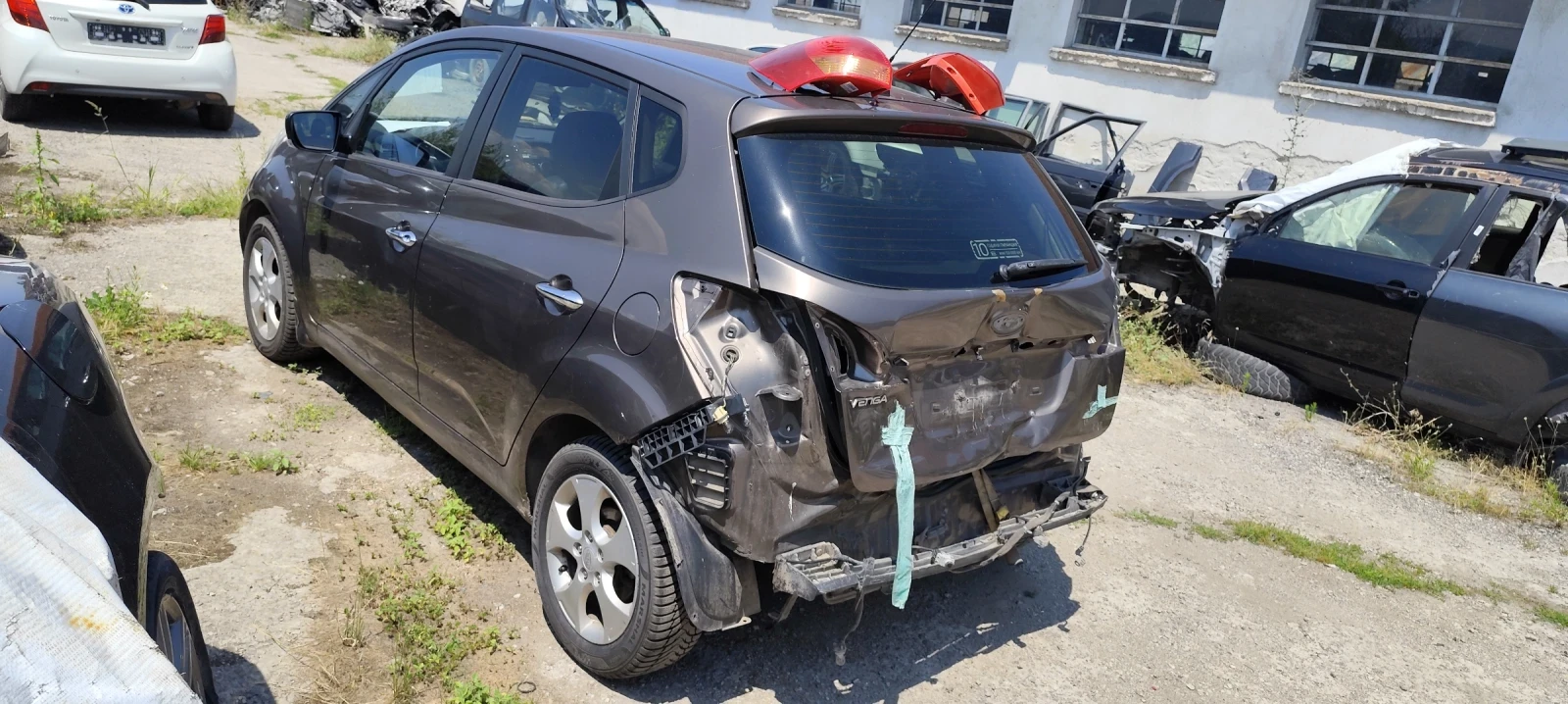 Kia Venga 1.4, снимка 4 - Автомобили и джипове - 55385498