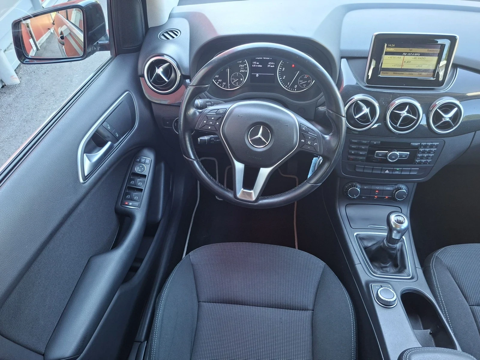 Mercedes-Benz B 180 1.6 бензин ТОП , снимка 14 - Автомобили и джипове - 55688190