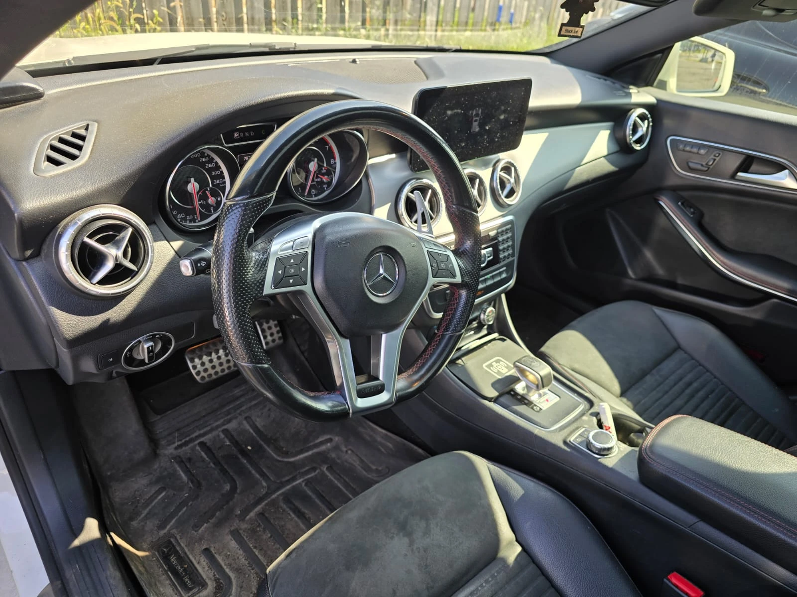 Mercedes-Benz CLA 45 AMG / Harman Kardon / Carfax / ���������� | Mobile.bg � ����������� 17