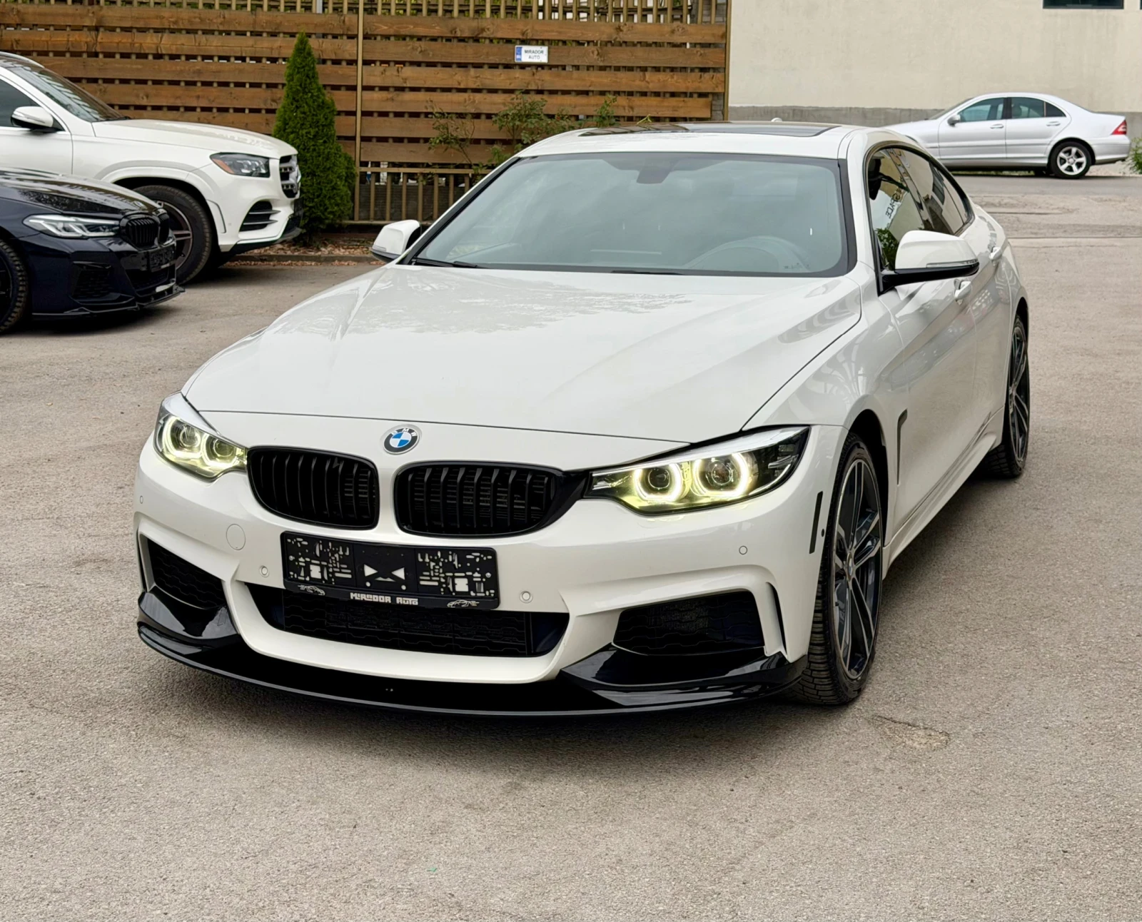 BMW 440 M-pack xDrive, снимка 3 - Автомобили и джипове - 56088306