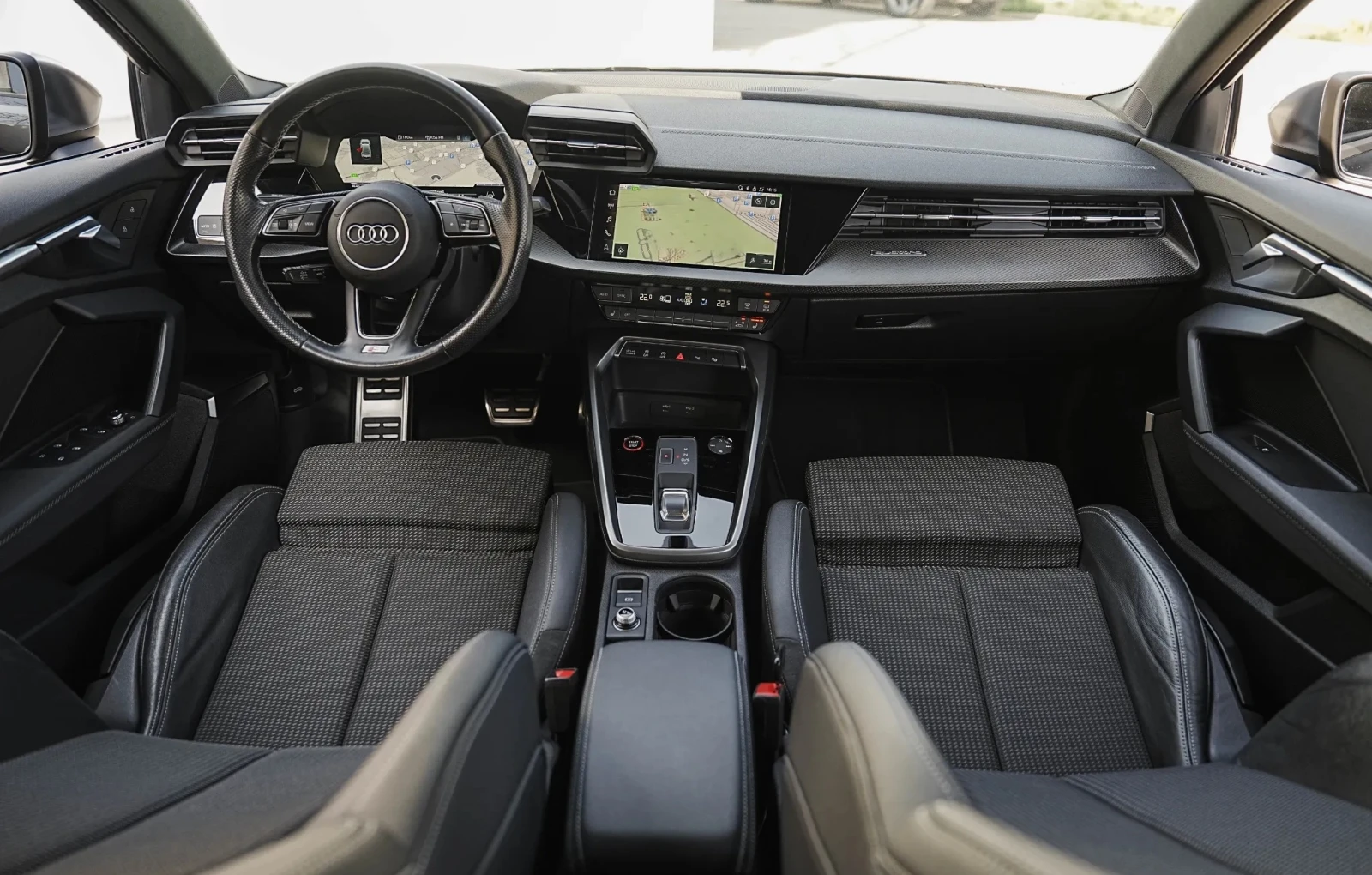 Audi S3 2.0TFSI Quattro, снимка 5 - Автомобили и джипове - 56125603